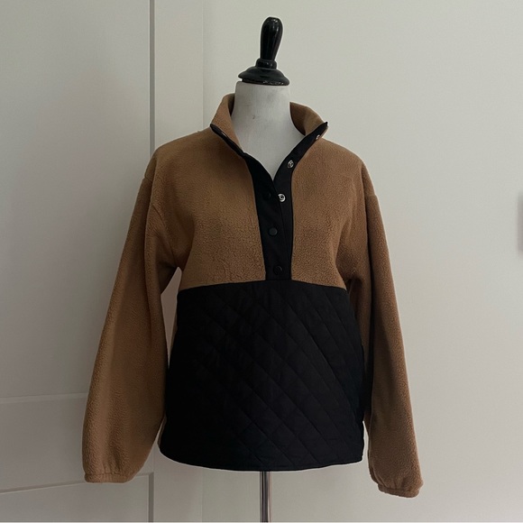 Quilted Fleece Pullover - Picture 1 of 2